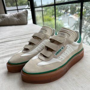 Adidas Ivy Park Women's Super Sleek 3-strap "Wonder White Gum" Sz. 8